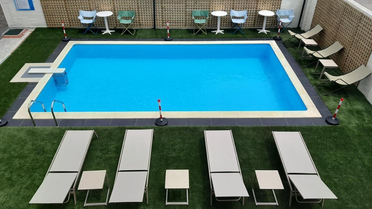 Saint George Hotel อัสโปรวาลตา ภายนอก รูปภาพ